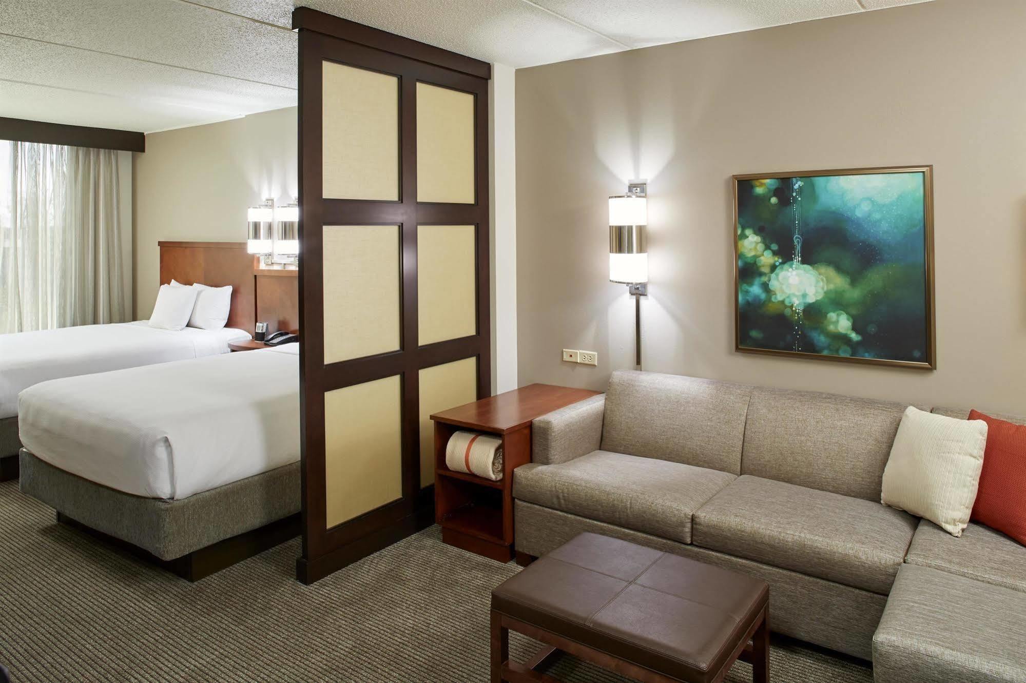Hyatt Place Grand Rapids South Wyoming Exterior photo